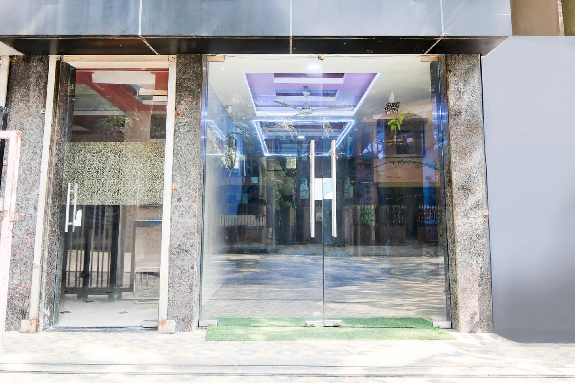 Super O Rajdanga Near Acropolis Mall Formerly The Corporate Hotel *